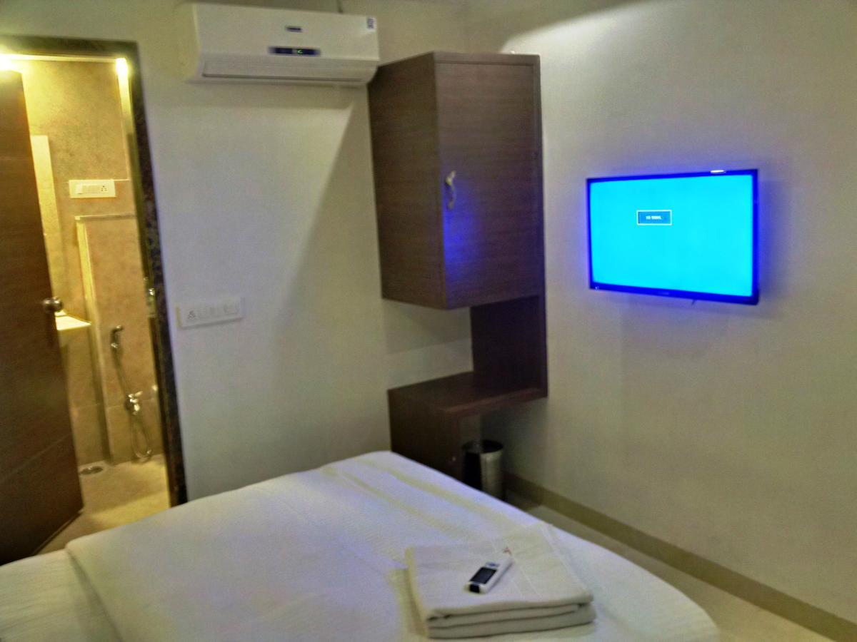 Hotel Chandragupta Ujjain Exterior foto